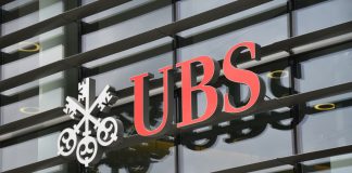 UBS logo image